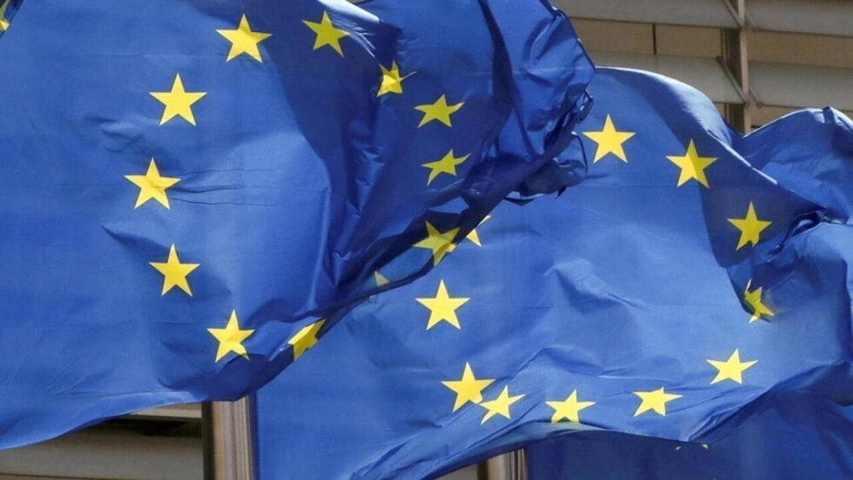 Youth Trust Declines Across Europe, EU Sentiment Remains Stable