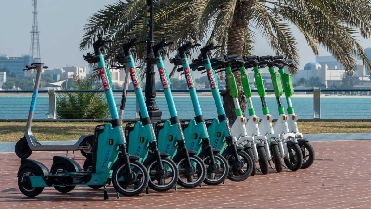 إسبانيا تفرض قيودًا جديدة على السكوترات الكهربائية ومركبات التنقل الشخصي