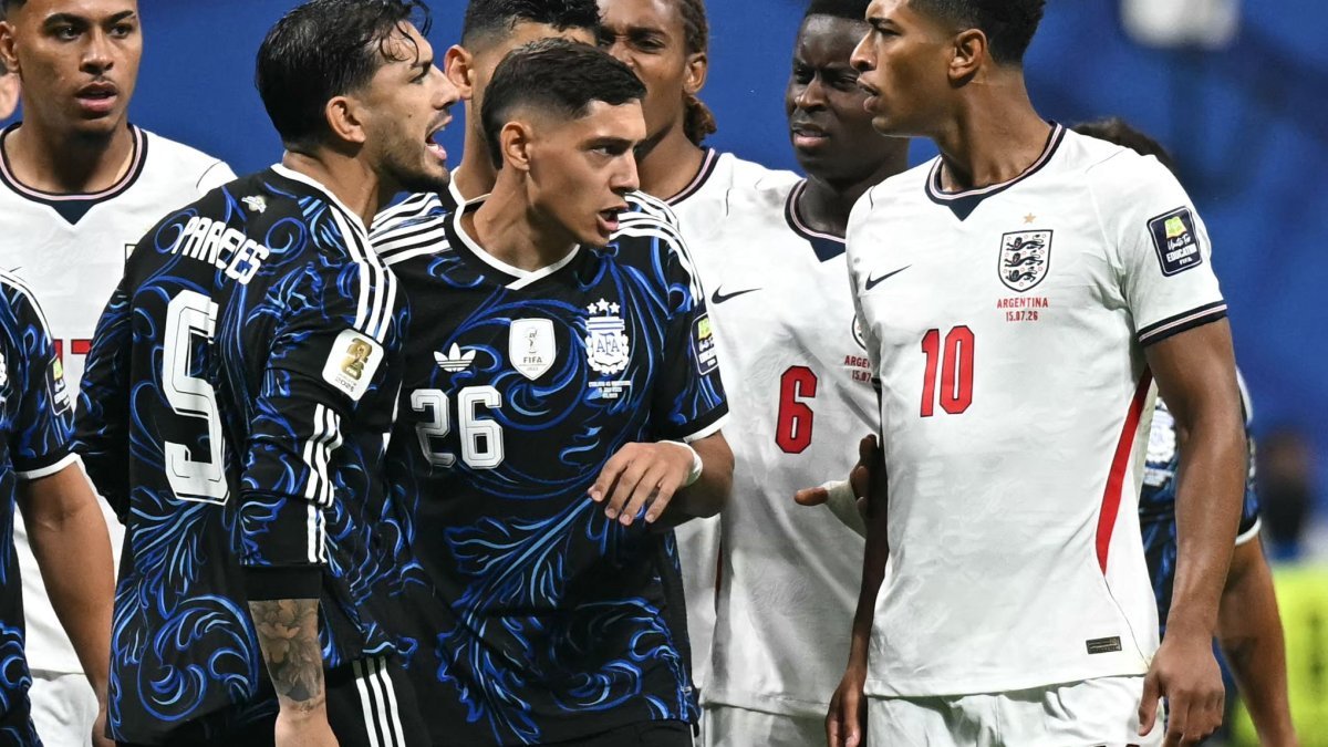 الأرجنتين تقلب الطاولة على إنجلترا وتتأهل لنهائي كأس العالم