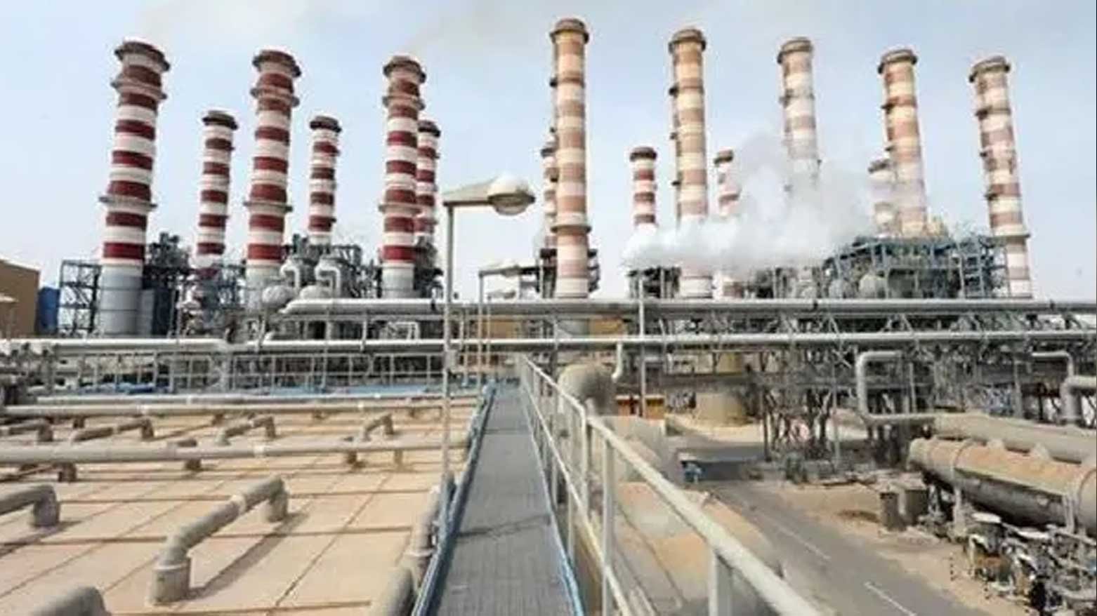 بدأت مسيرتها الفنية مبكرا جدا.. وتزوجت بعد معاناة الرفض من أنور وجدي.. لن تصدق من هي الزوجة الشهيرة تركية الملامح والأصل ؟!