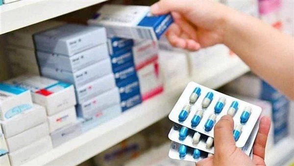 مجلس الوزراء ينفي ما تردد عن نقص أدوية البرد بالأسواق
