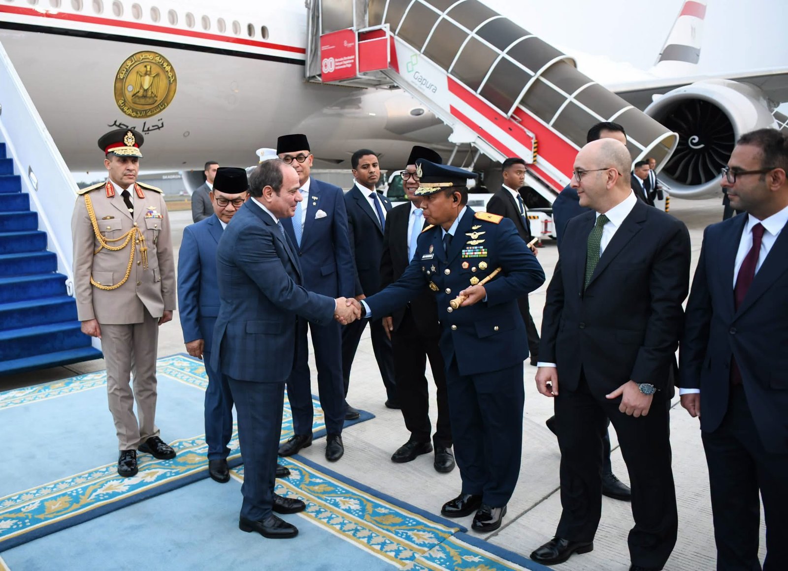 الرئيس عبد الفتاح السيسى يصل العاصمة الإندونيسية جاكرتا