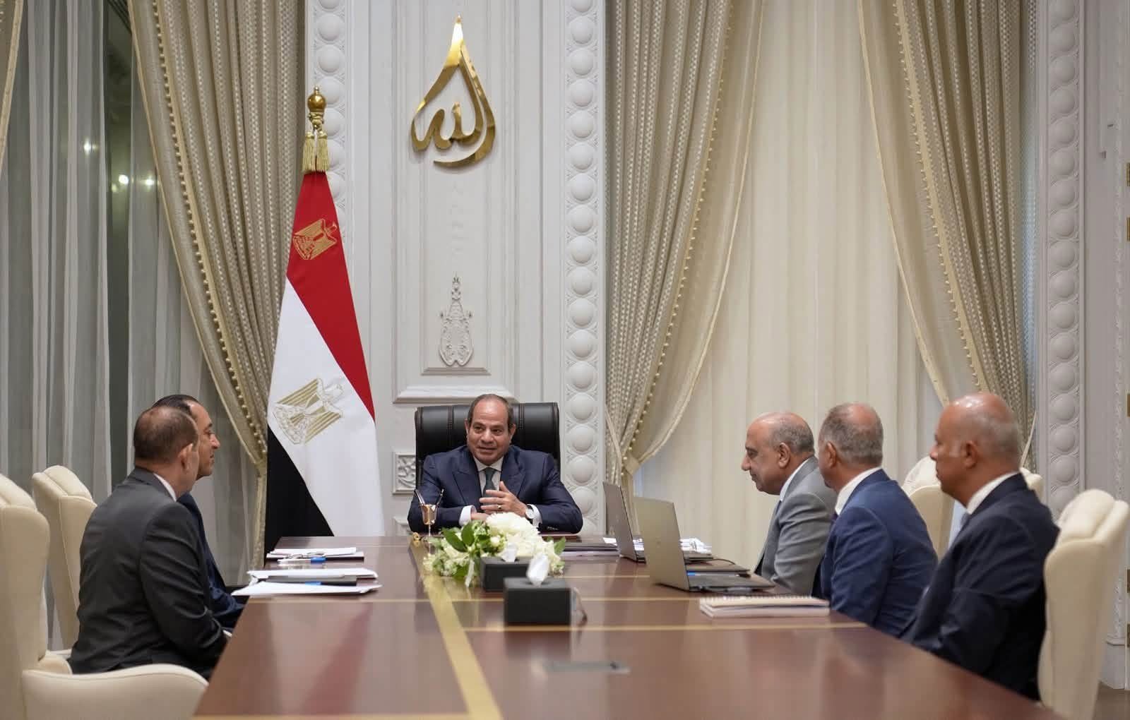 الرئيس السيسى يتابع تنفيذ الاستراتيجية الوطنية للتوسع في مشروعات الطاقة الجديدة والمُتجددة،