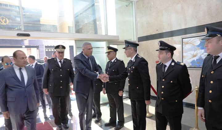 محافظ أسوان:  يهنئ رجال الشرطة بعيدها الـ 73