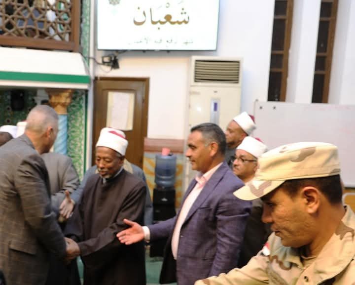 محافظ أسوان يشهد احتفالية ليلة النصف من شعبان  بمسجد النصر