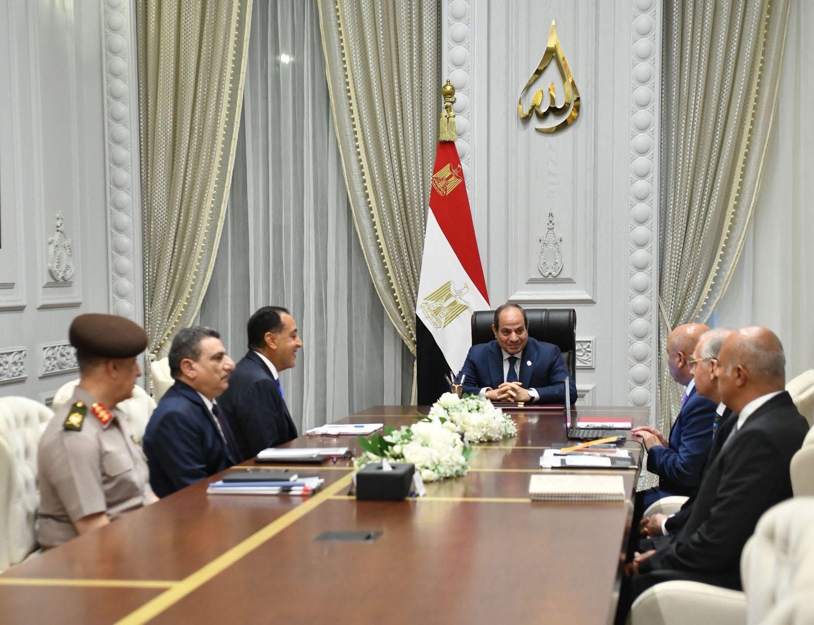 الرئيس السيسى يطلع على مستجدات إنشاء وتشغيل وإدارة الموانئ