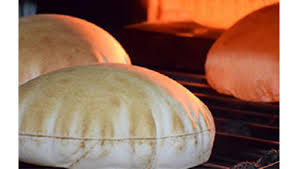  رفع أسعار المحروقات  سيرفع سعر الخبز السياحي بنسب مابين 10-15% خلال أسبوع