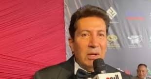 إصدار كتيب توثيقي.. لفتة وفاء لذكرى والدة الفنان هاني رمزي في ذكراها الأربعينية