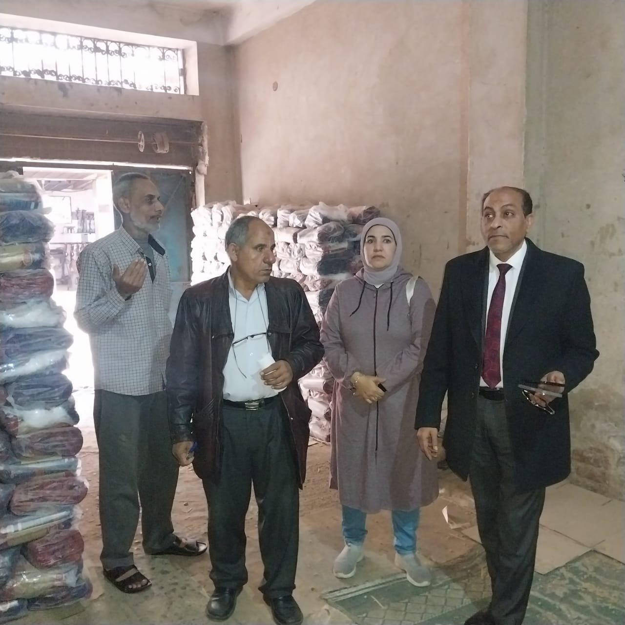 جولة مفاجئة لادارة تموين شبين القناطر من الدكتور تامر صلاح