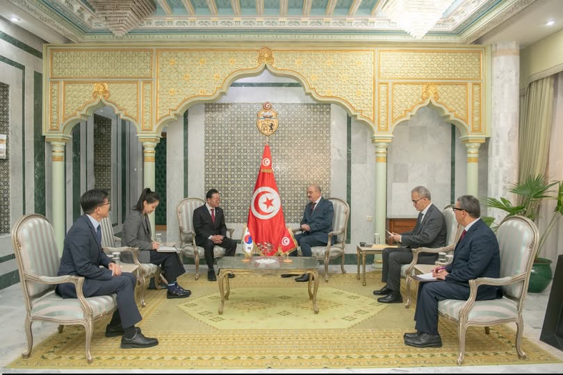 القلعة في مفترق طرق: هيكل يواجه عاصفة الديون بخطط نمو مستدام