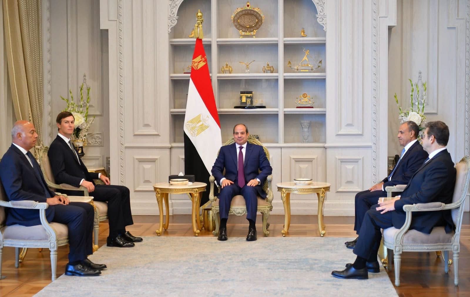 الرئيس السيسى يستقبل كوشنر بالعلمين