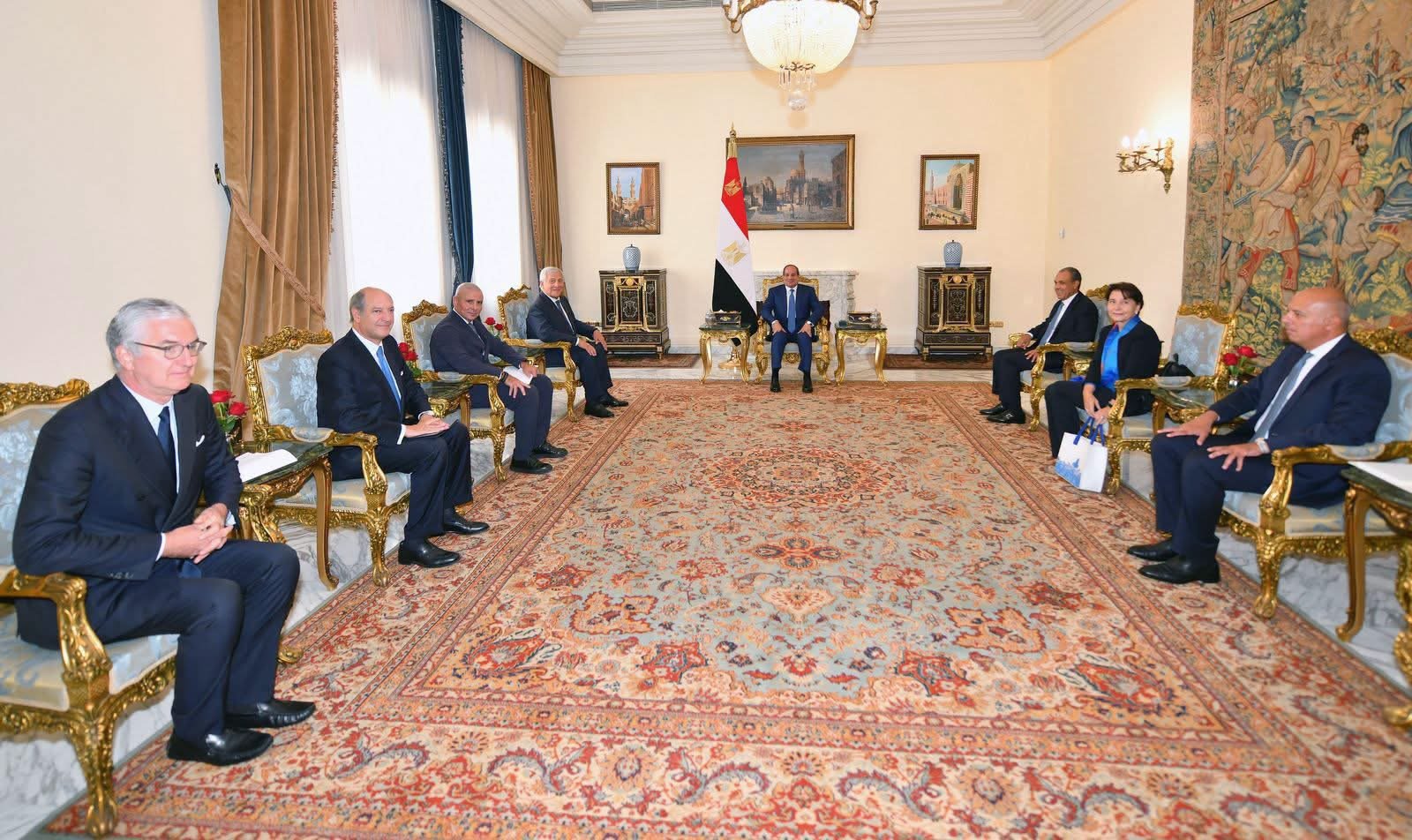 الرئيس ﻋﺒﺪ الفتاح السيسي يستقبل وزير الخارجية الايطالي