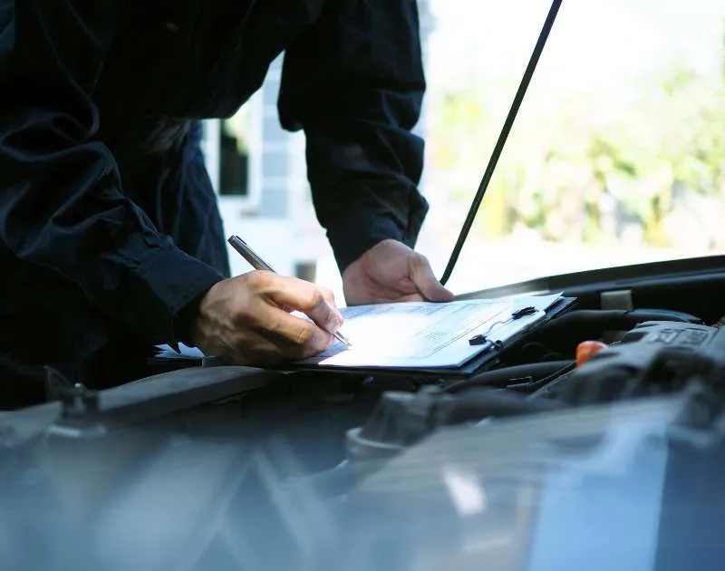 Verborgen gebreken: zo ontdek je ze in tweedehands auto's voor aankoop