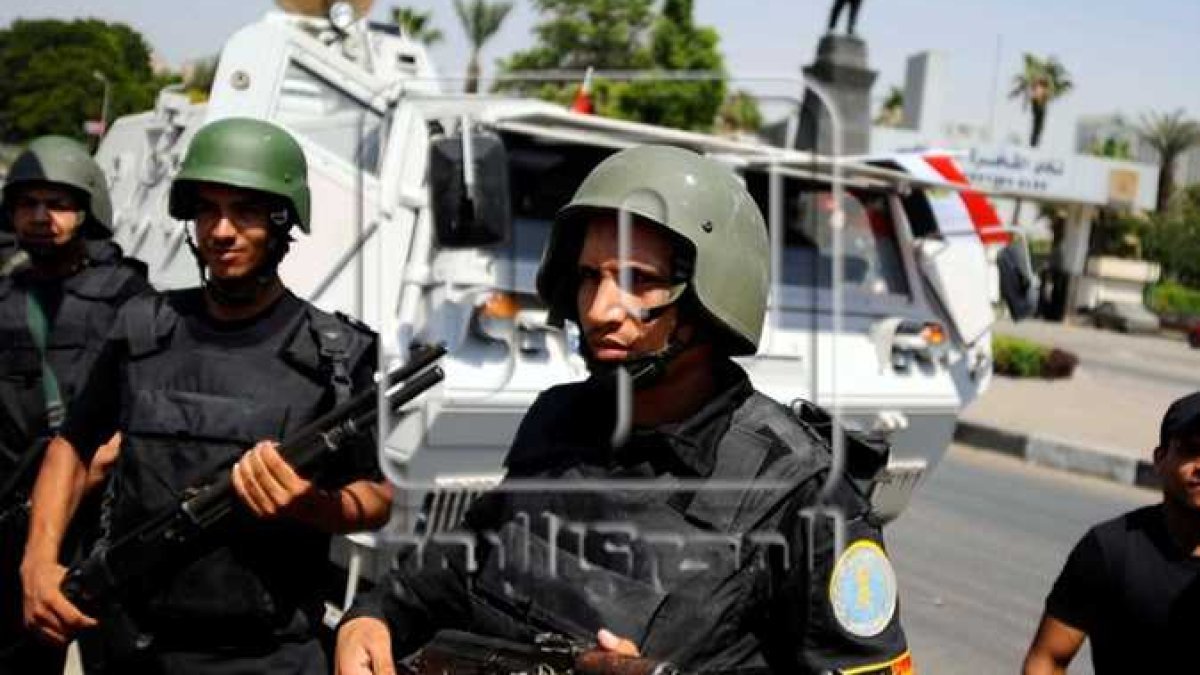 الجيزة: السجن سنة مع الشغل لمتهم بحيازة سلاح ناري وذخيرة بدون ترخيص