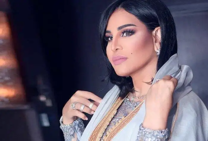 الفنانة أحلام