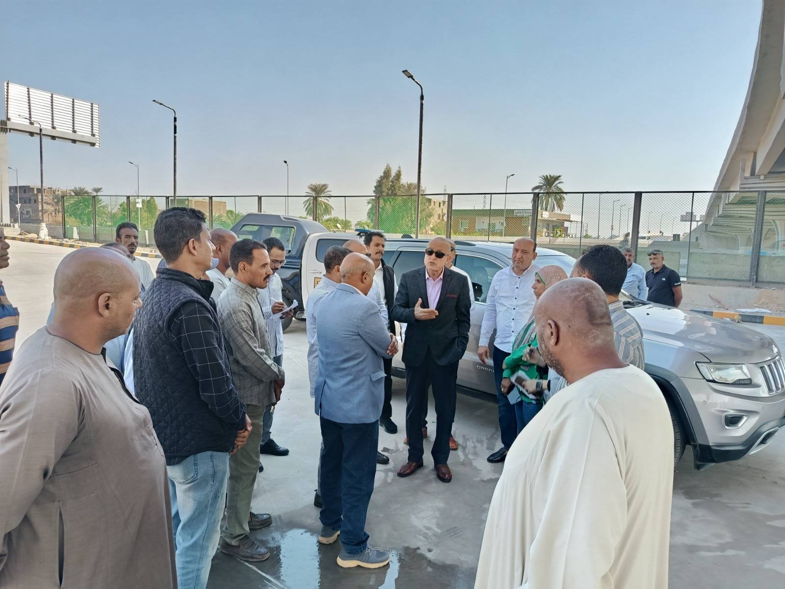 محافظ الأقصر يتفقد مشروعات خدمية جديدة بالقرنة استعداداً للاحتفا