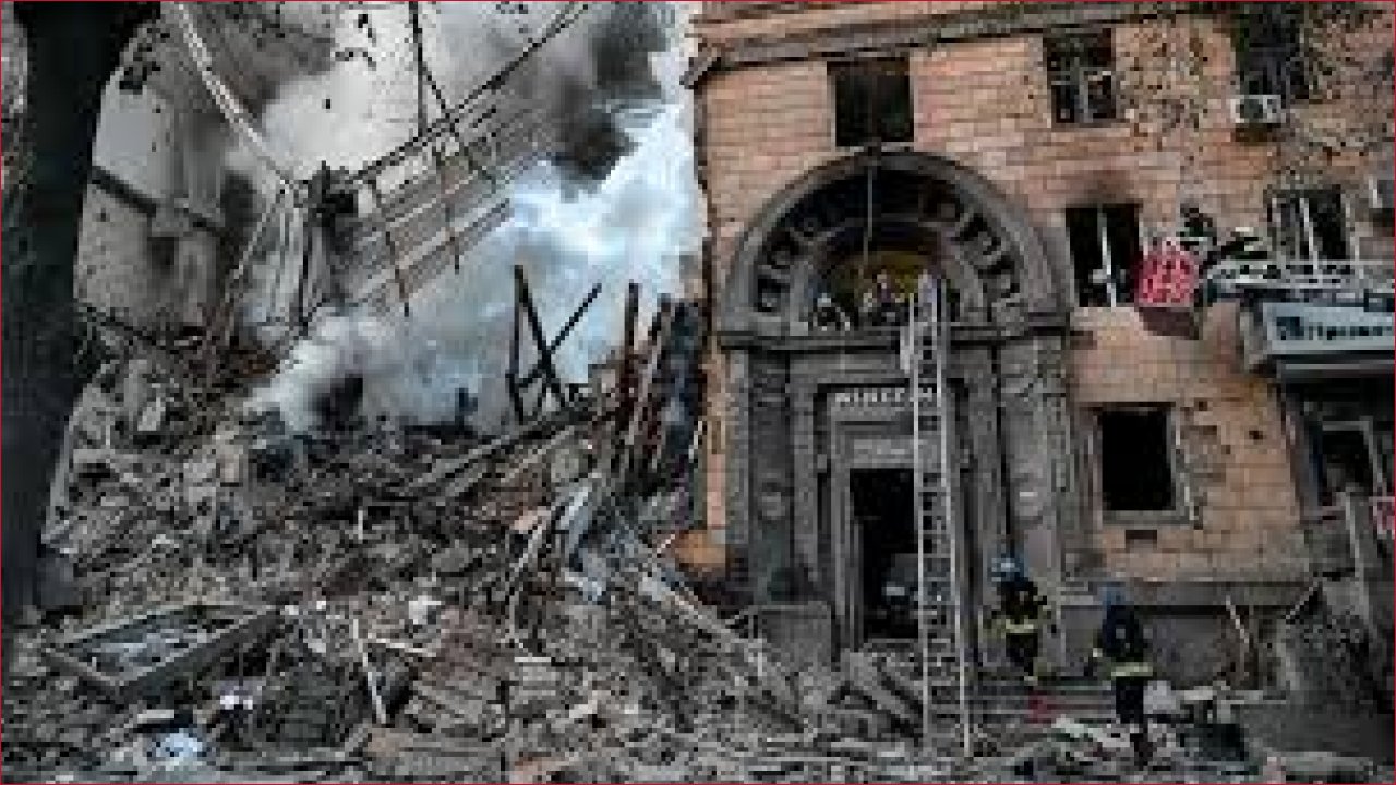 أوكرانيا تحت الصقيع: هجمات تستهدف البنية التحتية المدنية وتترك الملايين بلا تدفئة وطاقة