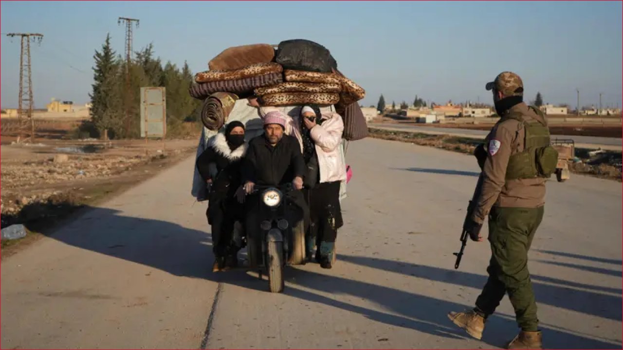 سوريا: الشرع يعلن الكردية لغة وطنية وقسد تتعهد بالانسحاب نحو شرق الفرات وسط تصعيد عسكري