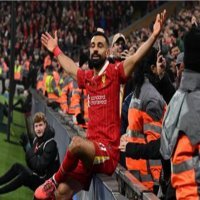 مستقبل محمد صلاح مع أسطورة ليفربول