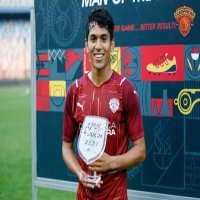 محمد شكري فى تدريبات سيراميكا لأول مرة بعد الصليبي