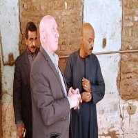 محافظ أسوان يوجه بإزالة أنقاض انهيار منزل بإدفو 