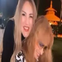 نسخة من نيللي وتشبه فيروز.. تعرف إلى إيمان جمجوم ابنة فيروز الفاتنة الجمال