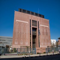 آلاف المصريين عالقون في السعودية و السفارة المصرية ودن من طين وودن من عجين 