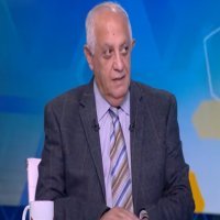 حسن المستكاوي يكشف أسباب خسارة الأهلى ويعلق على مشهد إلقاء الجمهور الزجاجات