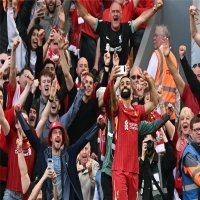 بخماسية توتنهام ليفربول يتوج بالدوري الإنجليزي